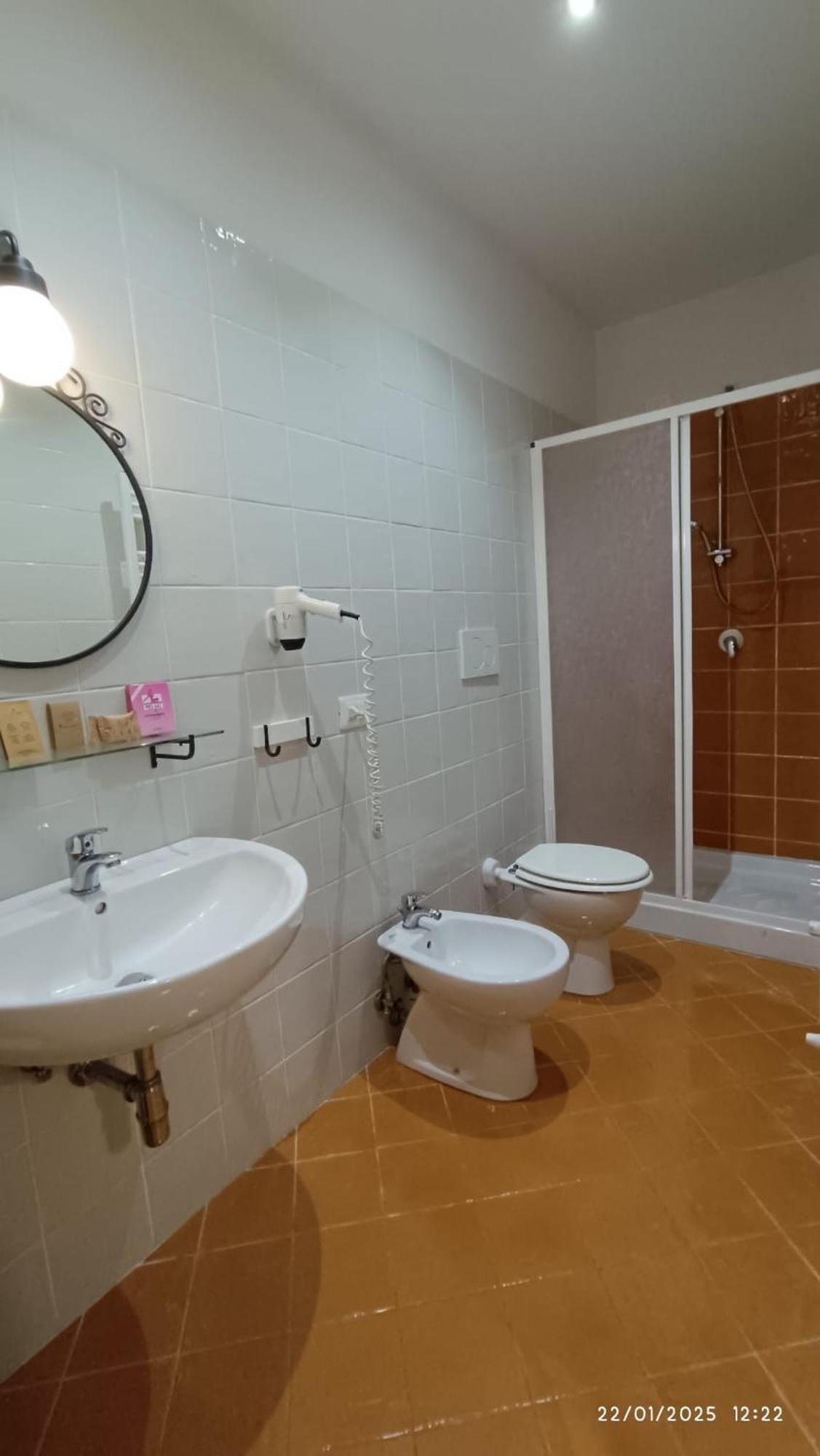 Agriturismo Fattoria Di Loppiano Regina Mundi Villa Vivajo ภายนอก รูปภาพ