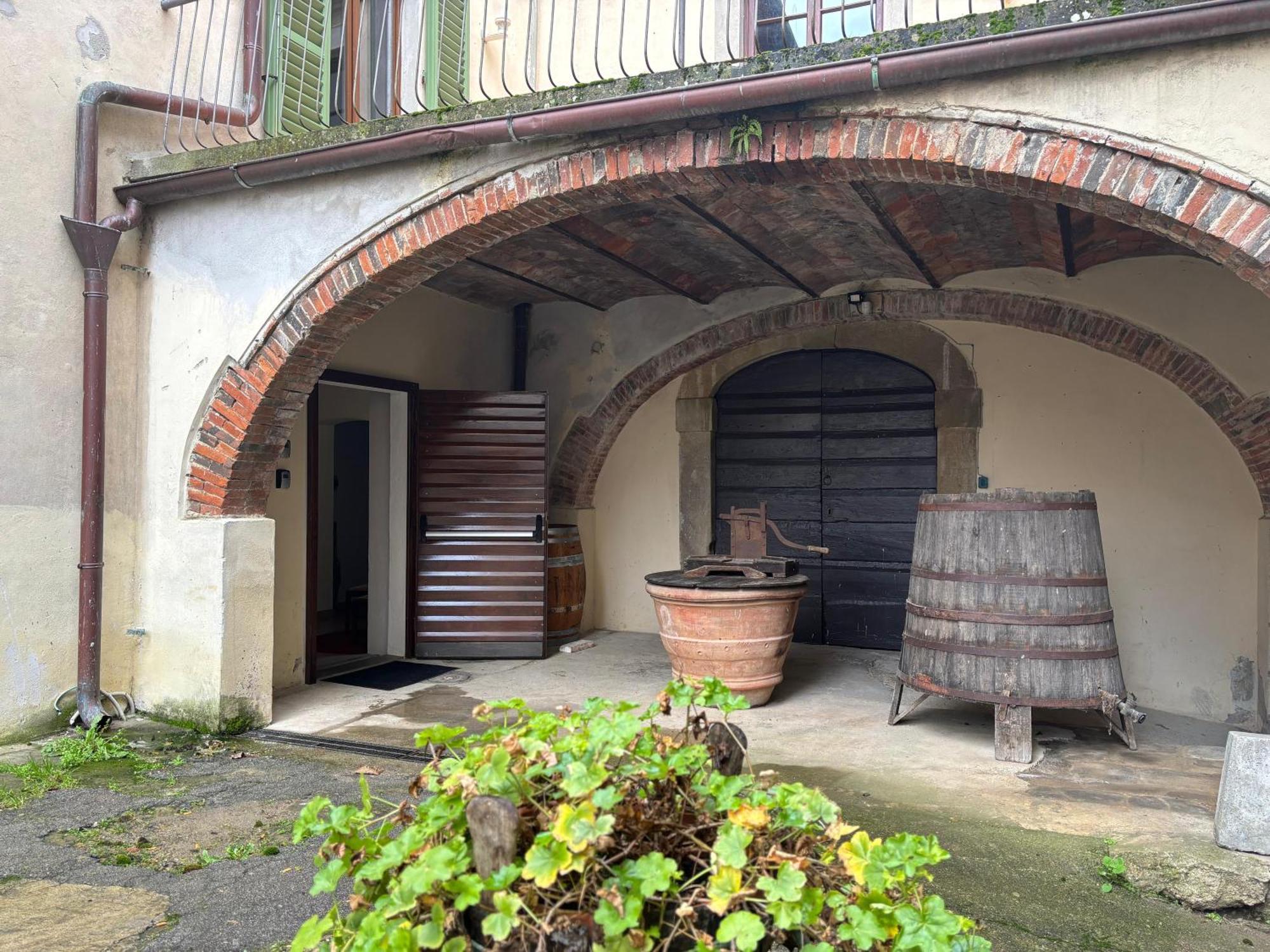 Agriturismo Fattoria Di Loppiano Regina Mundi Villa Vivajo ภายนอก รูปภาพ
